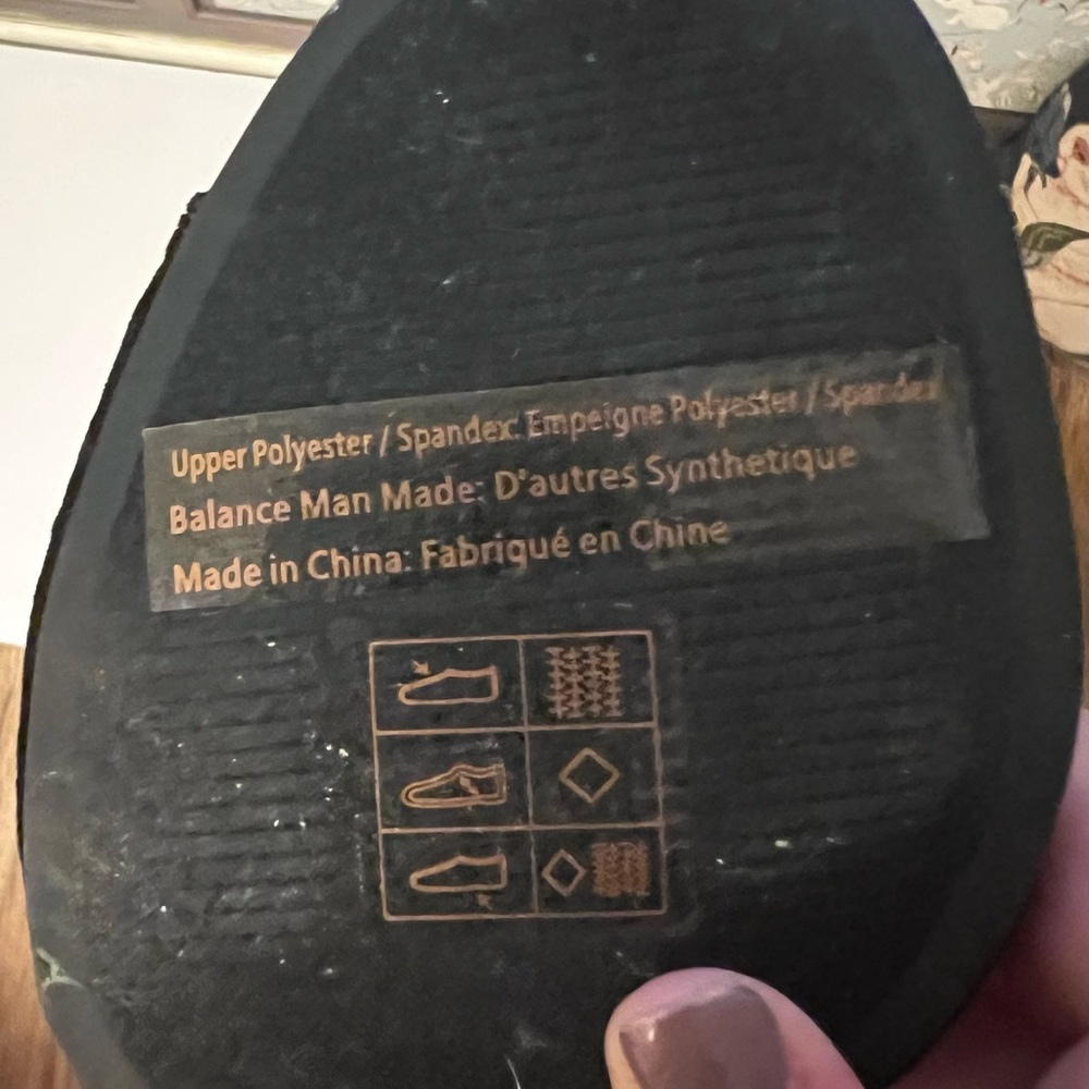 Cabi Crushed Velvet Interlock Block Open Toe Heel… - image 8